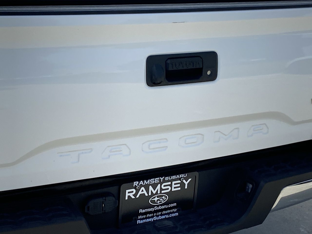 Thumbnail: 2023 Toyota Tacoma - 25