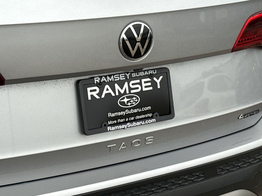 Thumbnail: 2022 Volkswagen Taos - 7