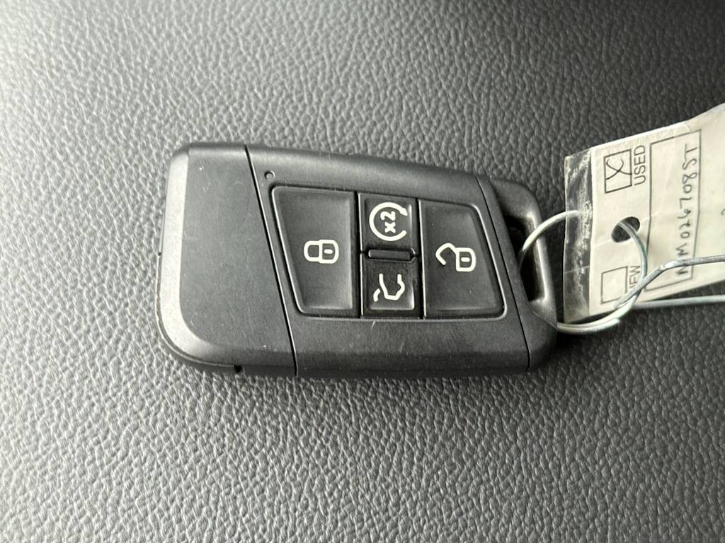 Thumbnail: 2022 Volkswagen Taos - 19