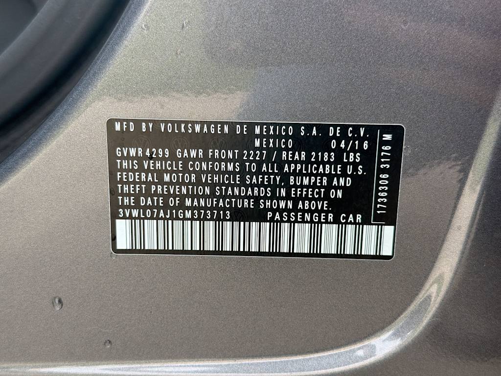 Thumbnail: 2016 Volkswagen Jetta - 19