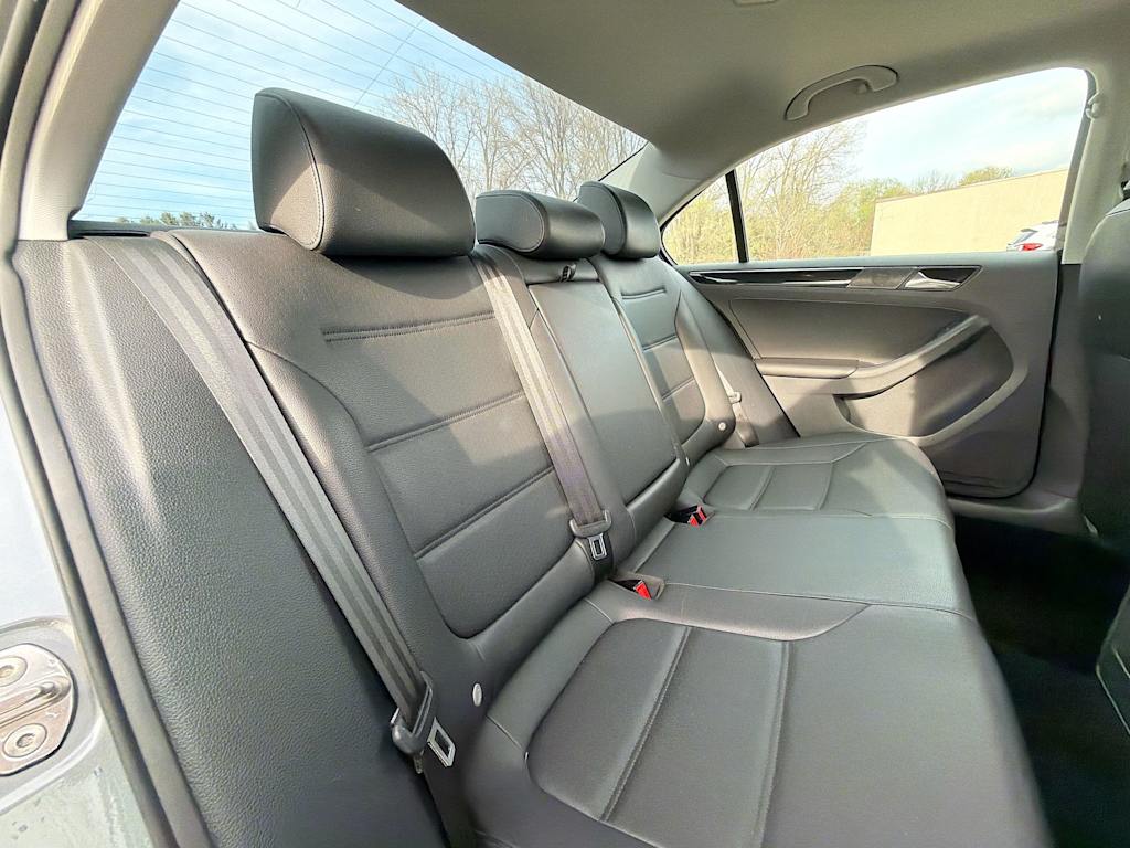 Thumbnail: 2016 Volkswagen Jetta - 26