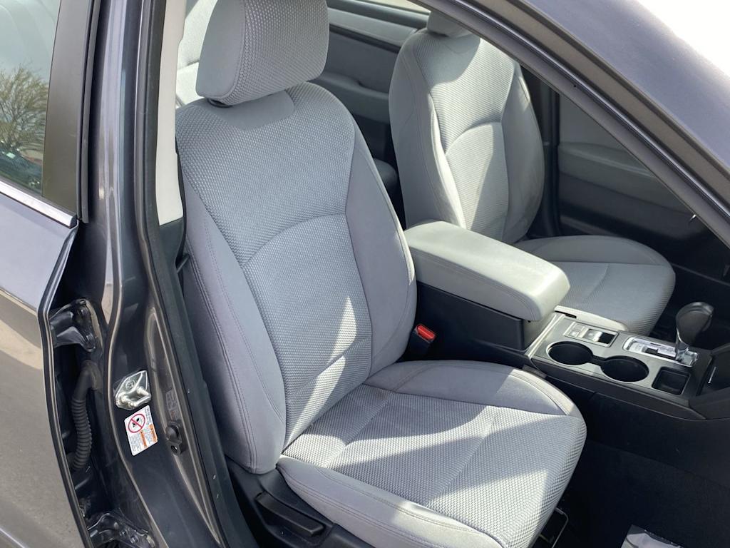 2018 Subaru Legacy Base 10