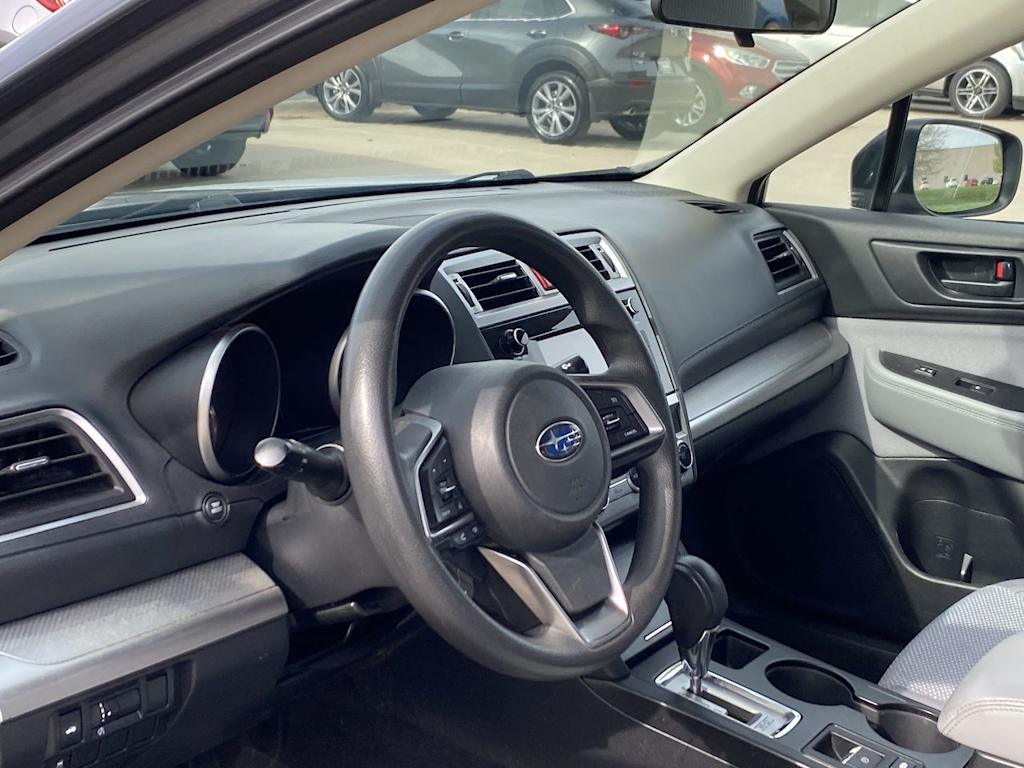 2018 Subaru Legacy Base 2