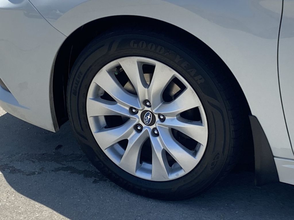 Thumbnail: 2016 Subaru Legacy - 7