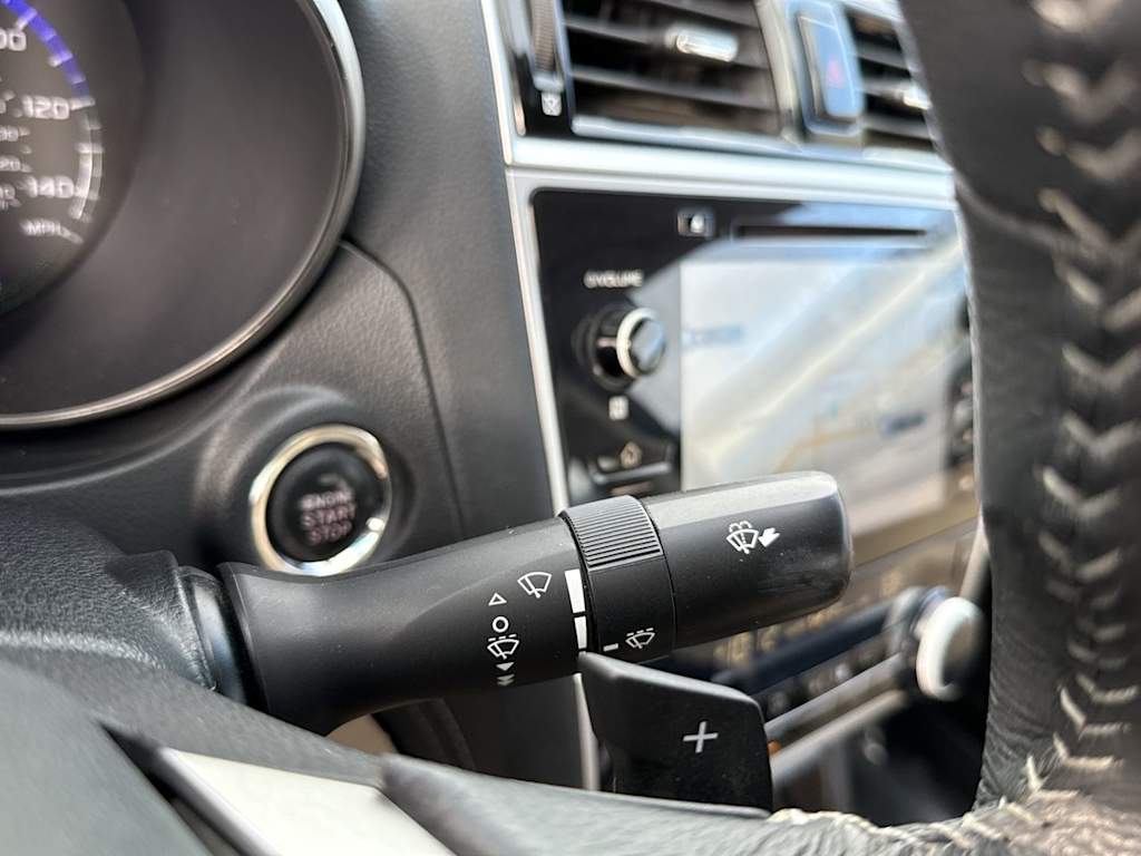 Thumbnail: 2018 Subaru Legacy - 31