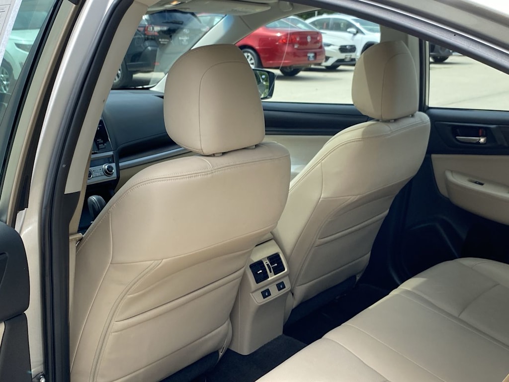 Thumbnail: 2015 Subaru Legacy - 12