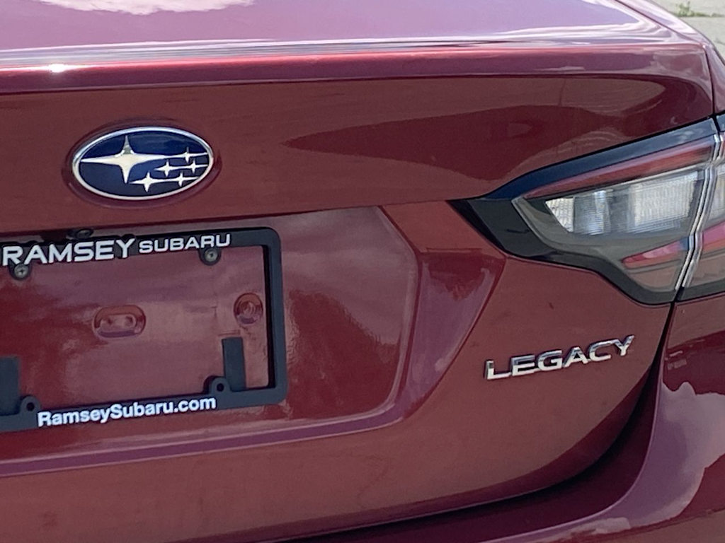 2022 Subaru Legacy Premium 25