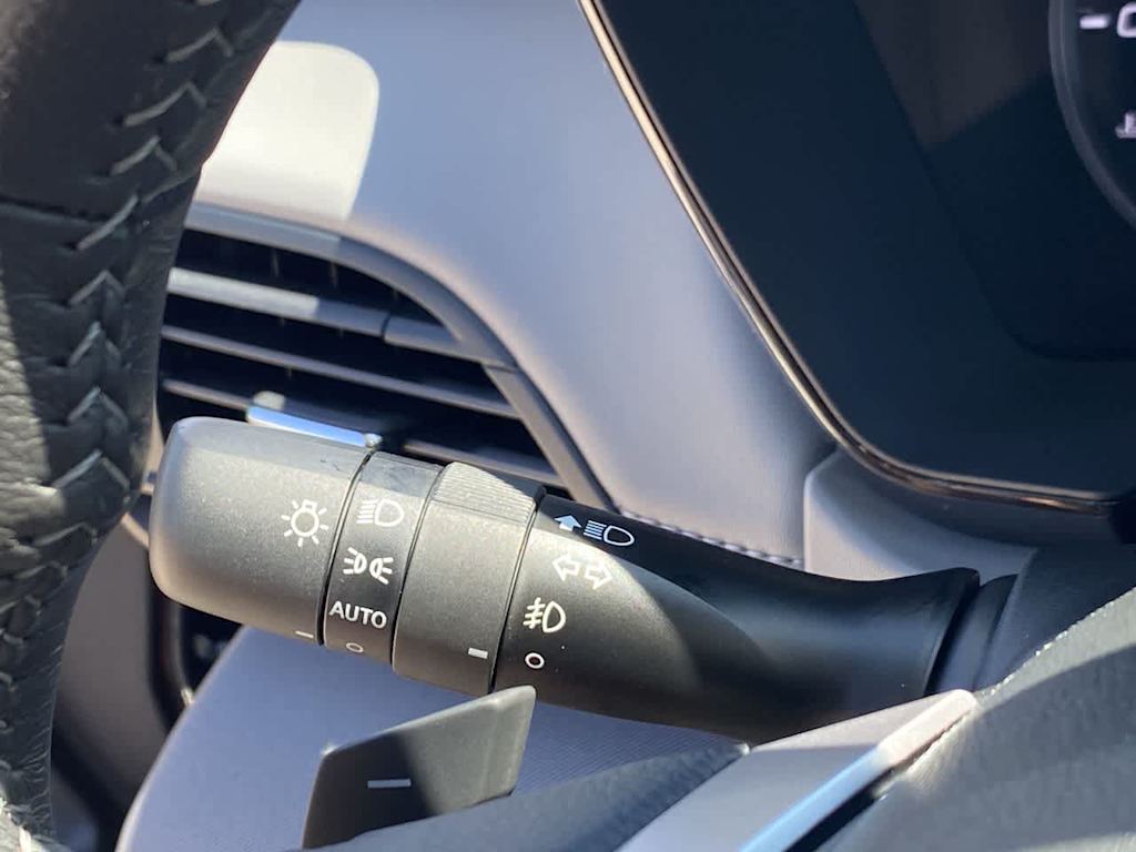 Thumbnail: 2025 Subaru Legacy - 15