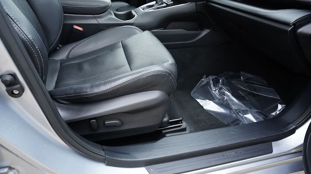 Thumbnail: 2022 Subaru Legacy - 31