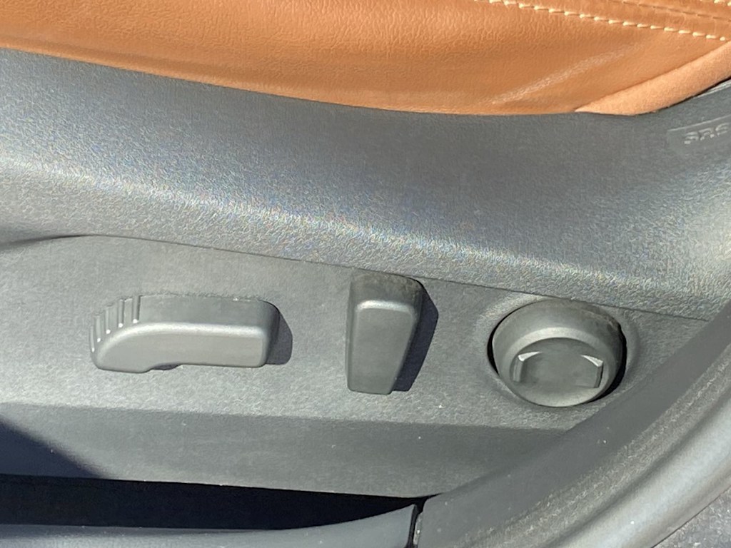 Thumbnail: 2020 Subaru Legacy - 25