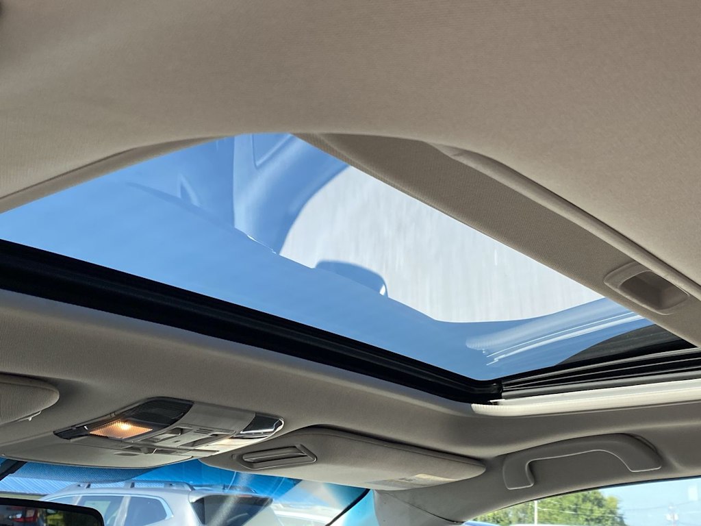 Thumbnail: 2014 Subaru Outback - 27