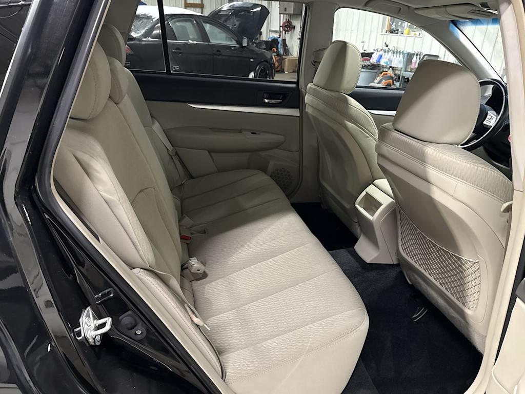 Thumbnail: 2011 Subaru Outback - 27