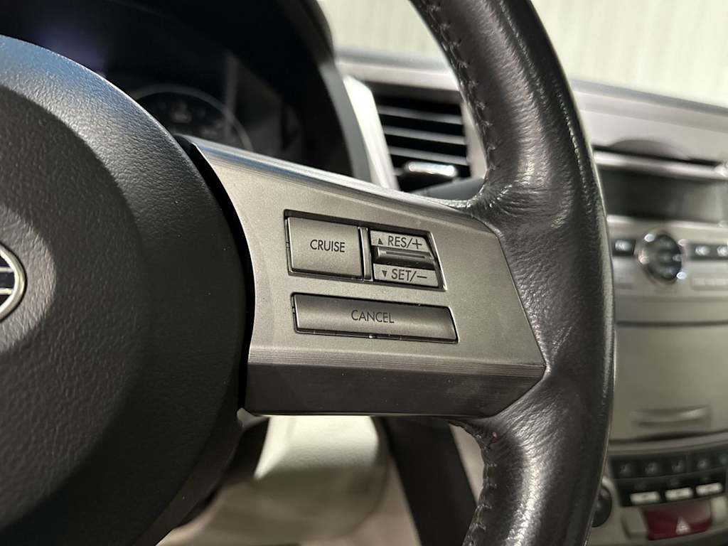 Thumbnail: 2011 Subaru Outback - 29