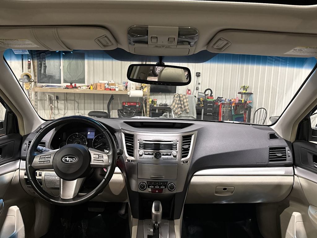 Thumbnail: 2011 Subaru Outback - 9