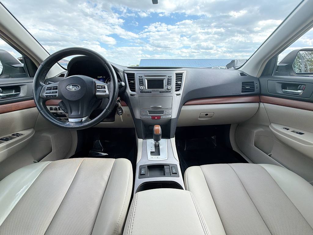 Thumbnail: 2014 Subaru Outback - 9