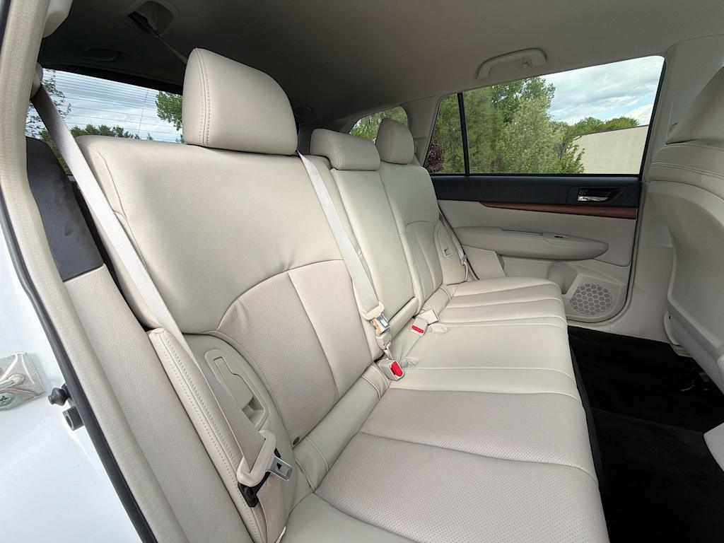 Thumbnail: 2014 Subaru Outback - 25