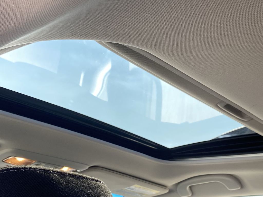 Thumbnail: 2018 Subaru Outback - 26