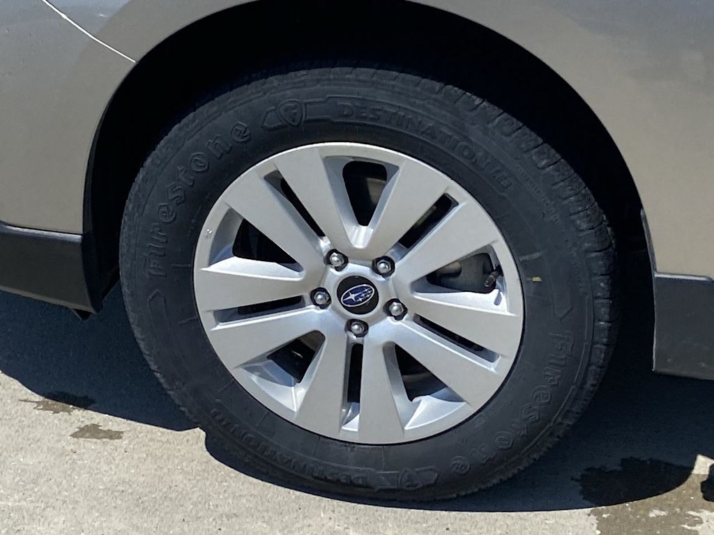 Thumbnail: 2019 Subaru Outback - 6