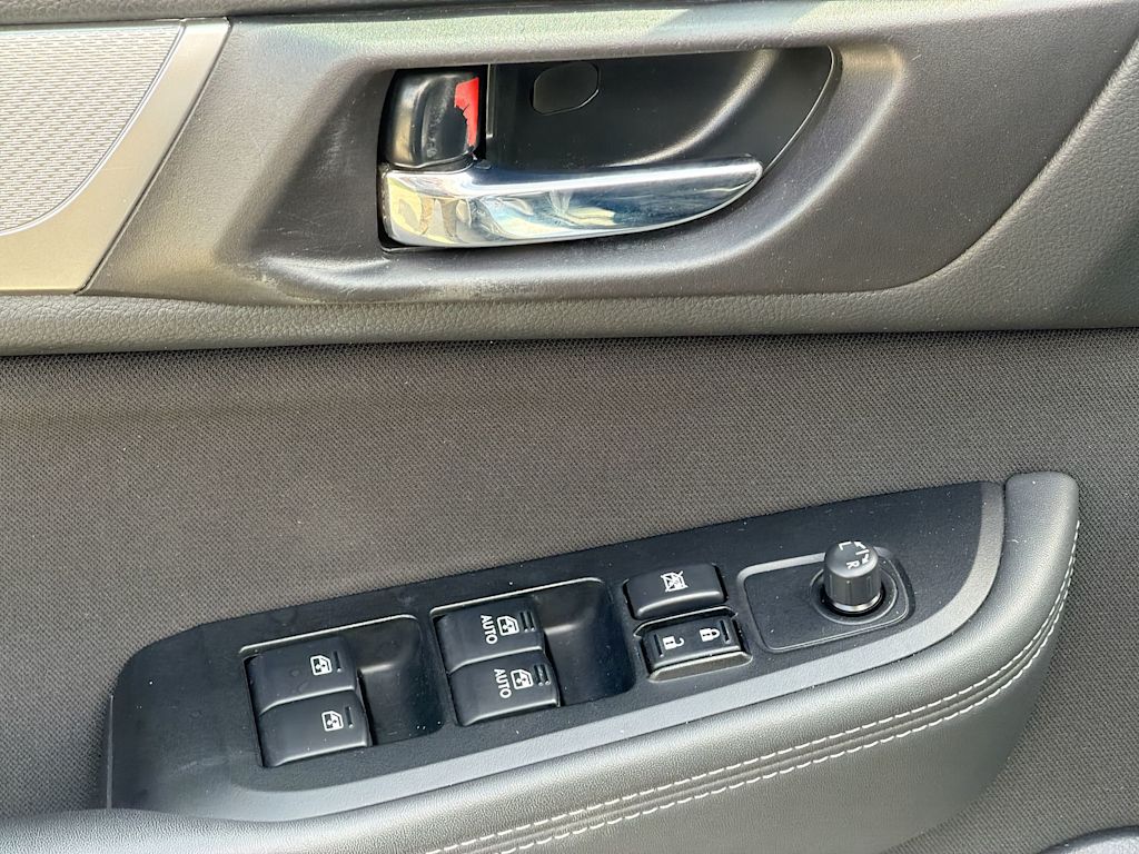 Thumbnail: 2017 Subaru Outback - 24