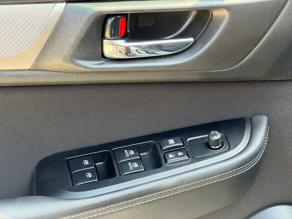 Thumbnail: 2018 Subaru Outback - 24