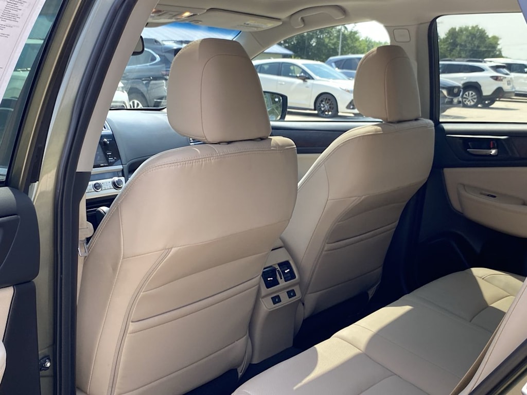 Thumbnail: 2017 Subaru Outback - 12