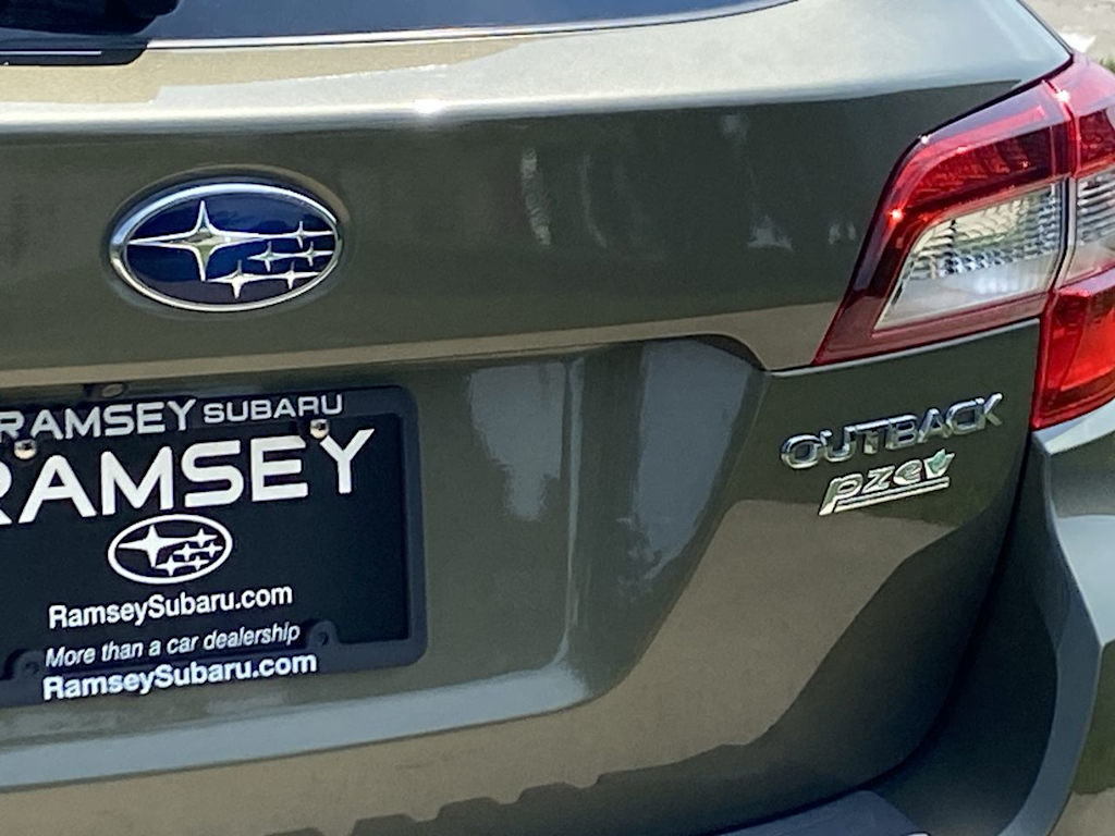 Thumbnail: 2017 Subaru Outback - 6