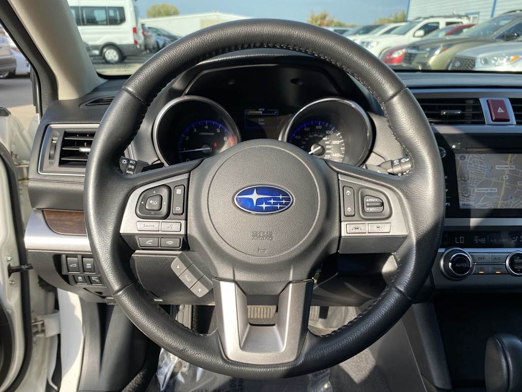 Thumbnail: 2017 Subaru Outback - 12