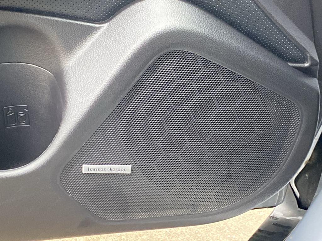 Thumbnail: 2017 Subaru Outback - 34