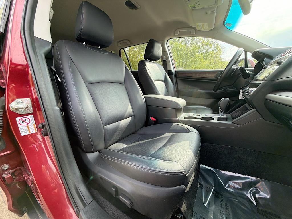 Thumbnail: 2015 Subaru Outback - 12