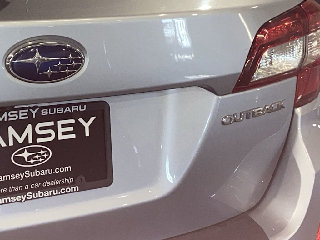 Thumbnail: 2015 Subaru Outback - 24