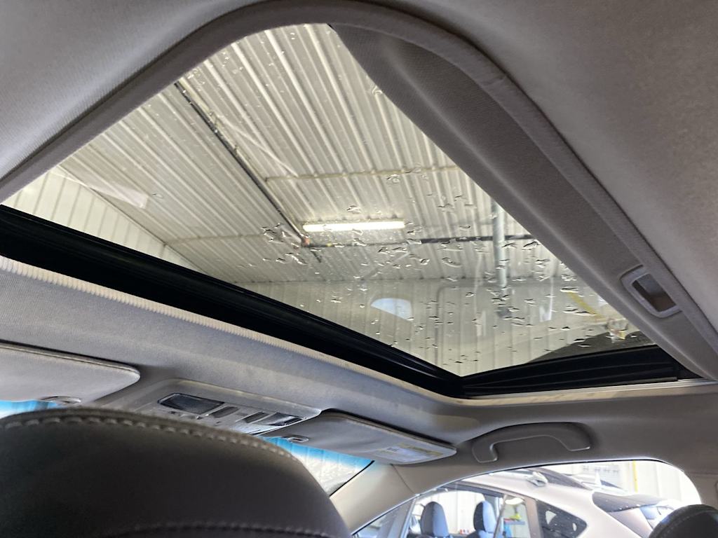 Thumbnail: 2015 Subaru Outback - 26