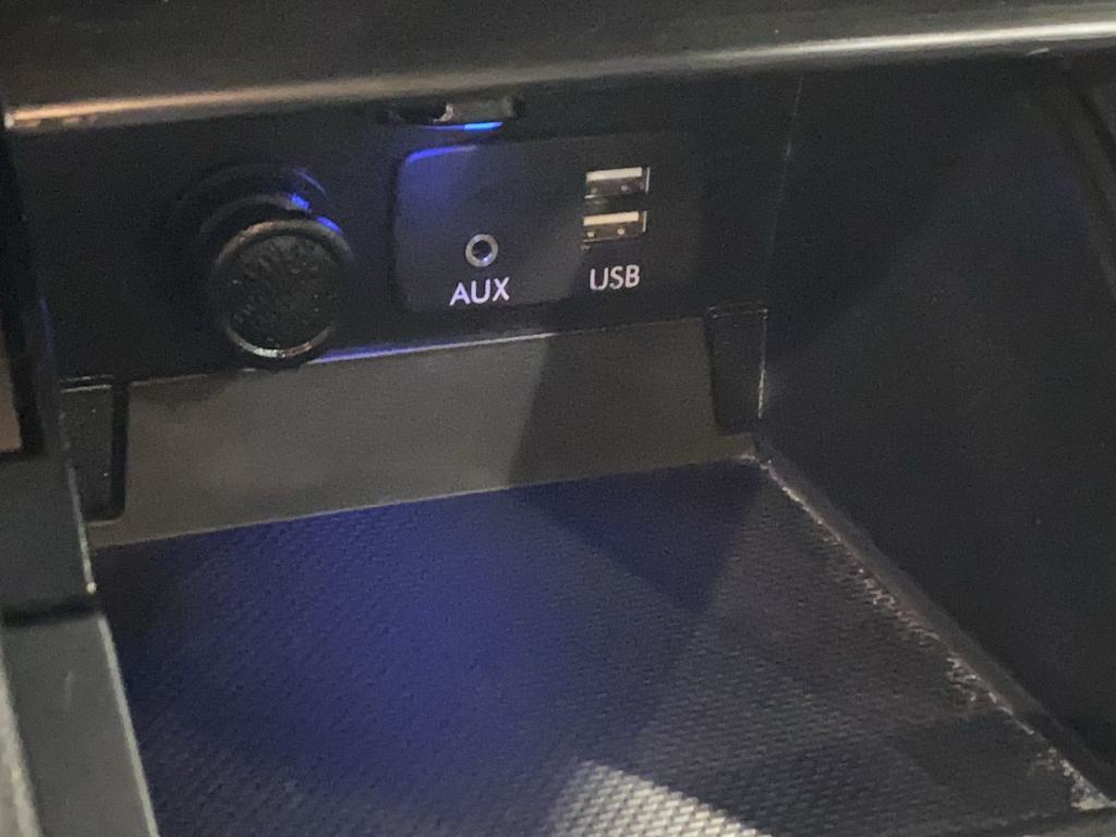 Thumbnail: 2015 Subaru Outback - 17