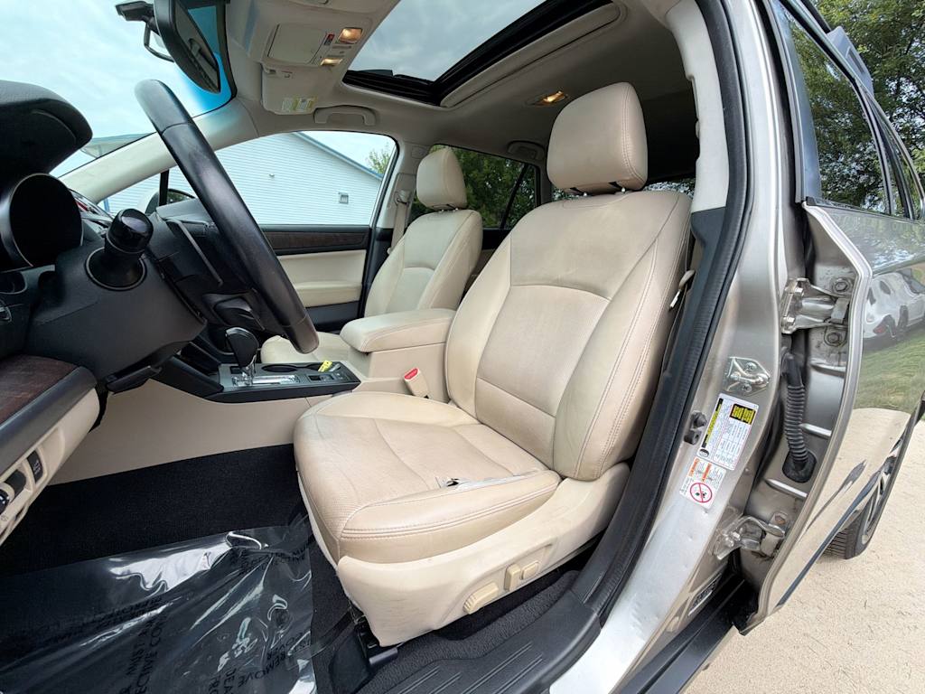 Thumbnail: 2016 Subaru Outback - 10