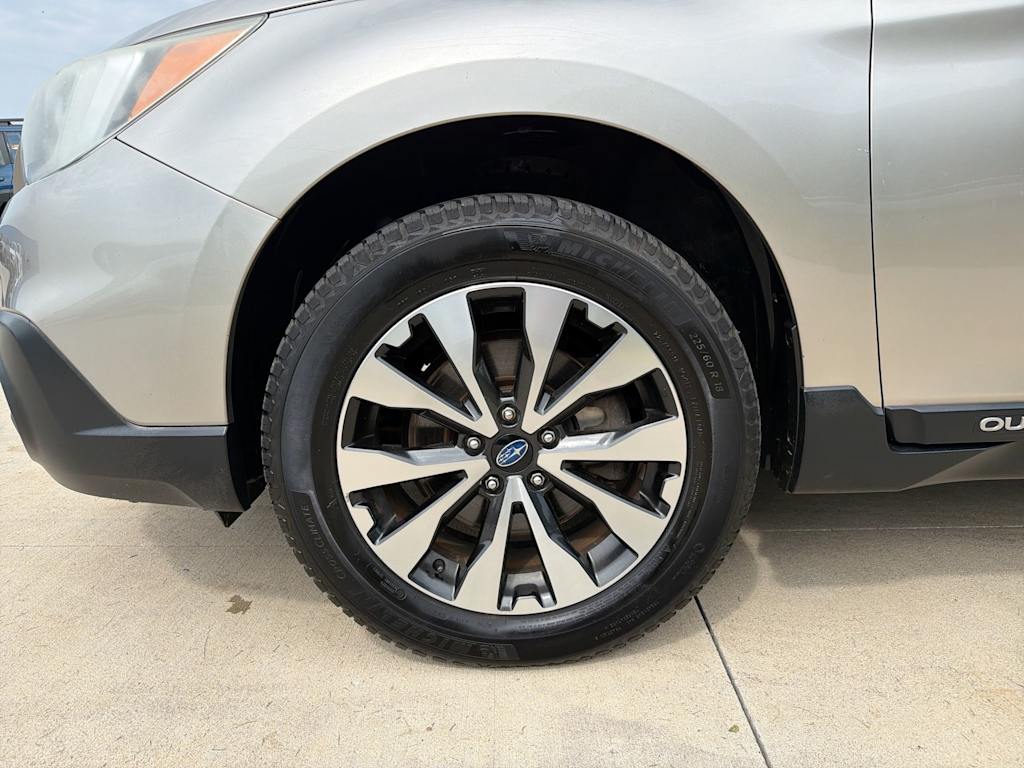 Thumbnail: 2016 Subaru Outback - 7