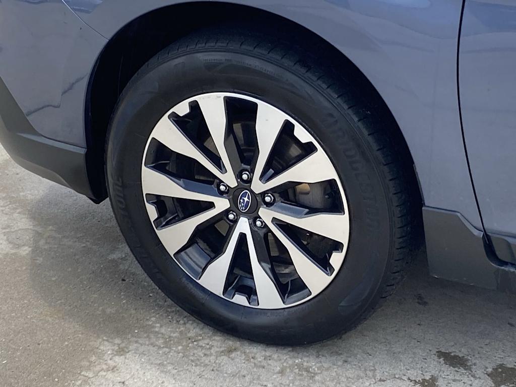 2015 Subaru Outback Limited 7
