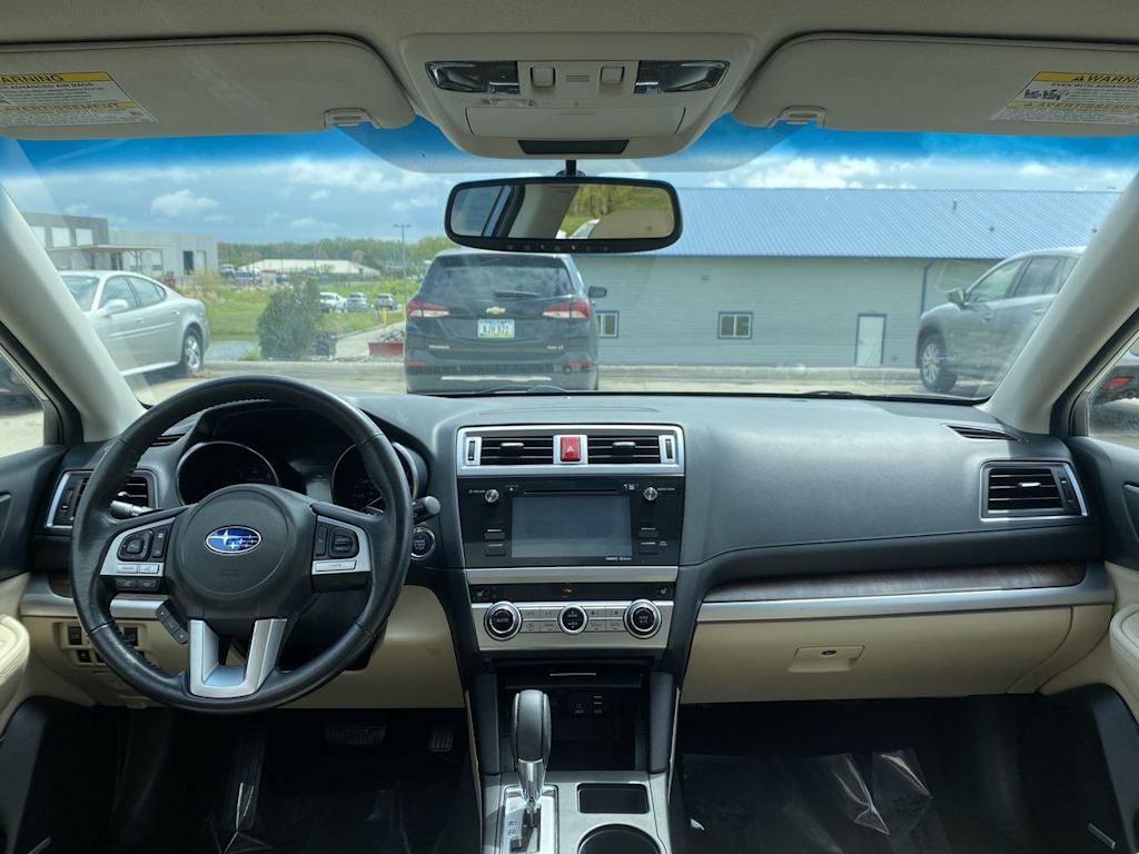 2015 Subaru Outback Limited 9