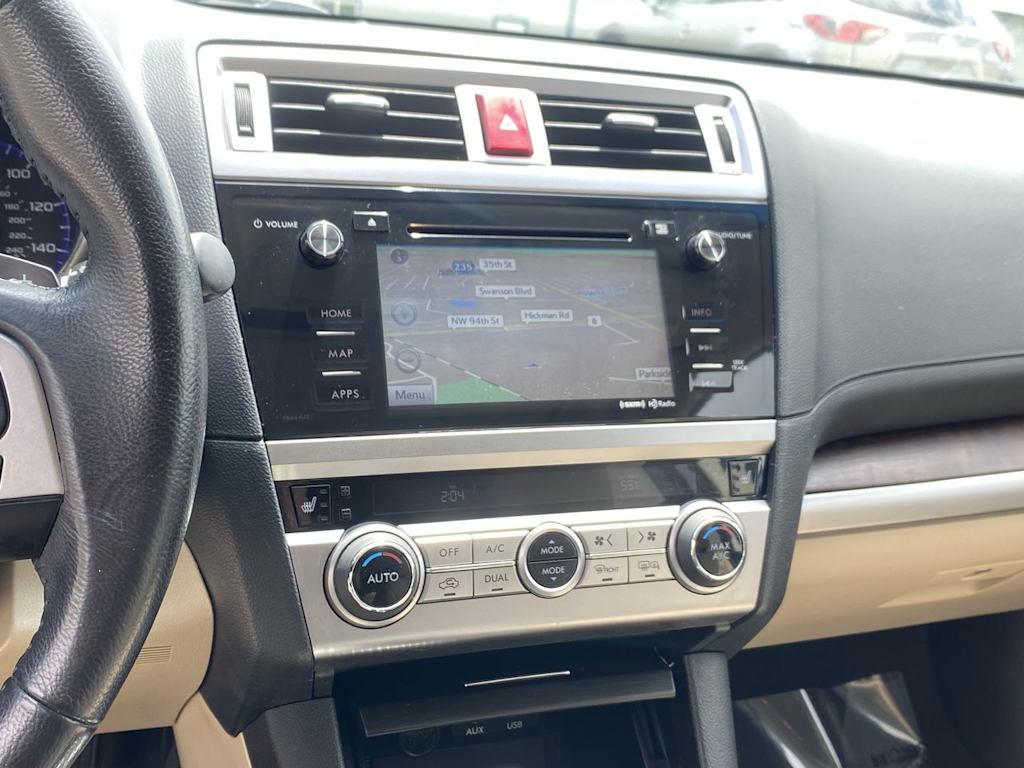 2015 Subaru Outback Limited 14