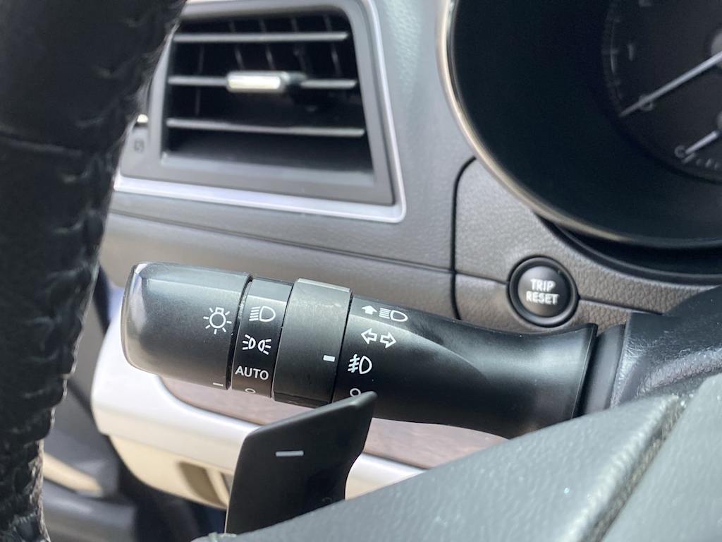 2015 Subaru Outback Limited 30