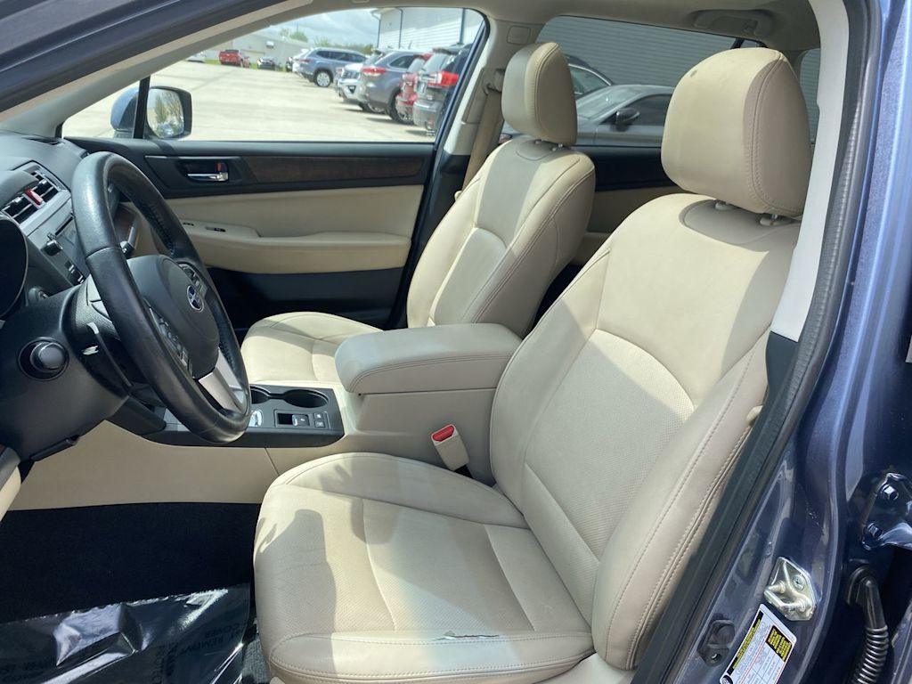 2015 Subaru Outback Limited 10