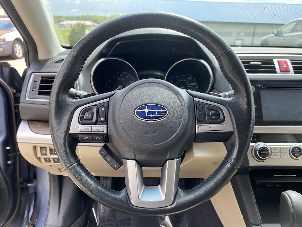 2015 Subaru Outback Limited 13