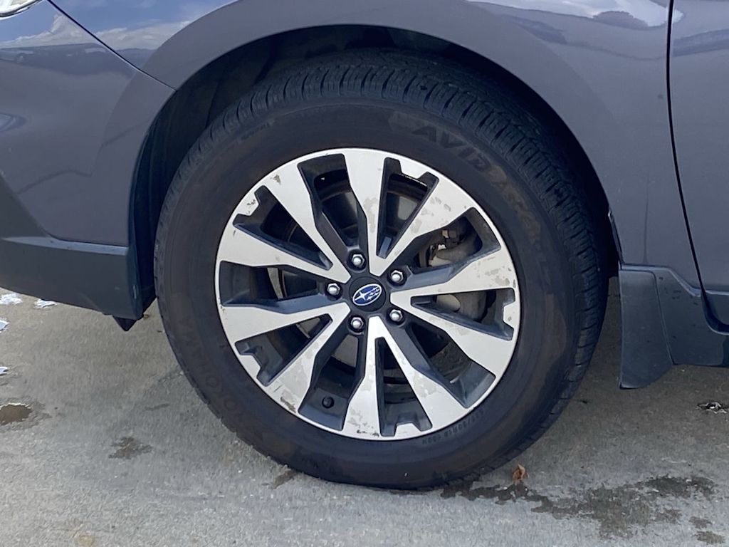 Thumbnail: 2016 Subaru Outback - 7