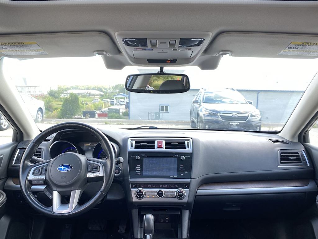 Thumbnail: 2016 Subaru Outback - 9