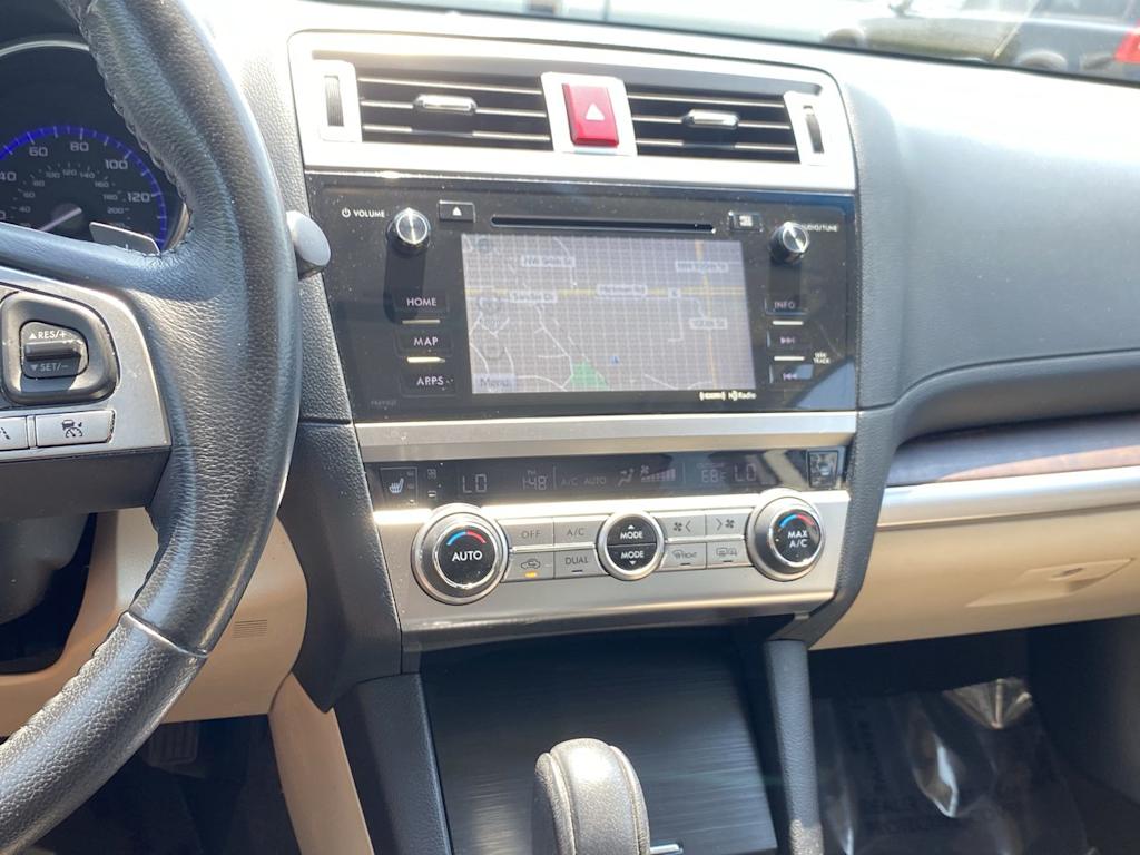 2016 Subaru Outback Limited 13