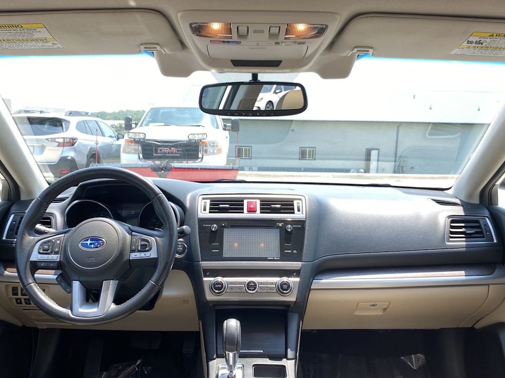 2016 Subaru Outback Limited 8
