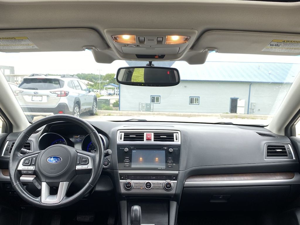 Thumbnail: 2015 Subaru Outback - 9