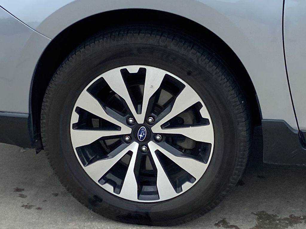 Thumbnail: 2015 Subaru Outback - 7