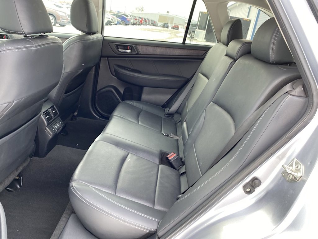 2019 Subaru Outback 3.6R Limited 26