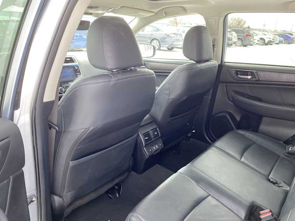 2019 Subaru Outback 3.6R Limited 13