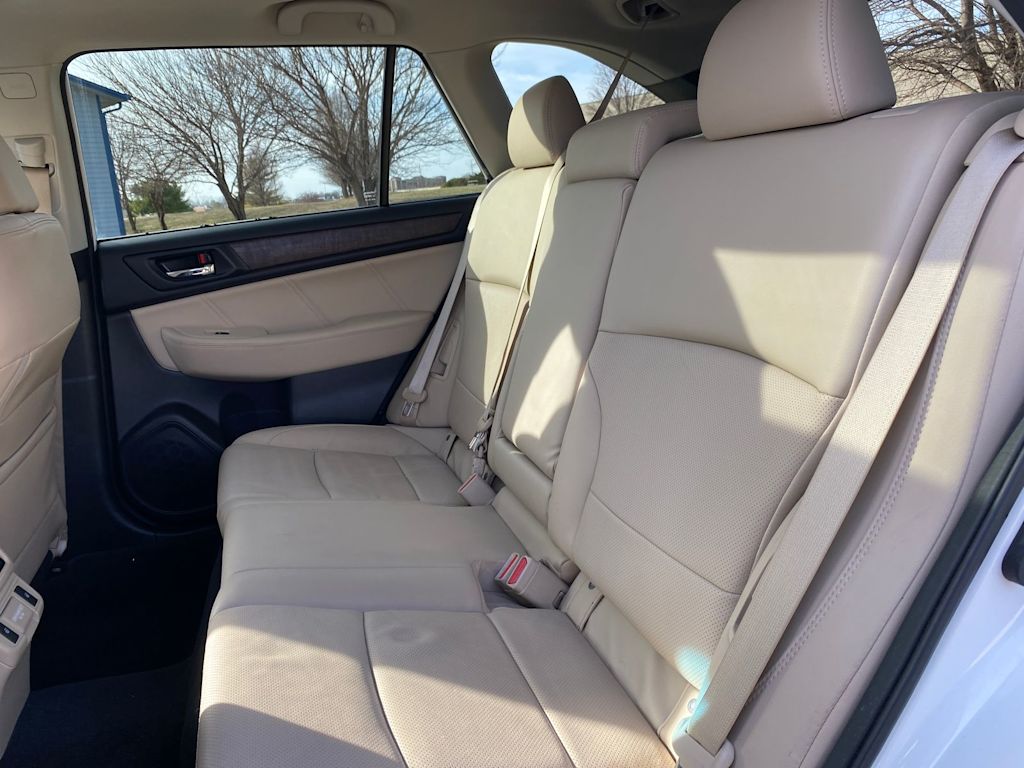 Thumbnail: 2018 Subaru Outback - 12