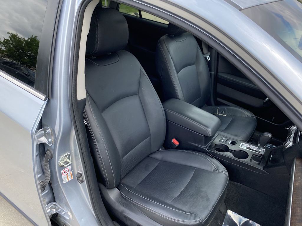 2016 Subaru Outback 3.6R Limited 11